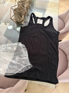 Zenana Outfitters Black Racerback Tank Top